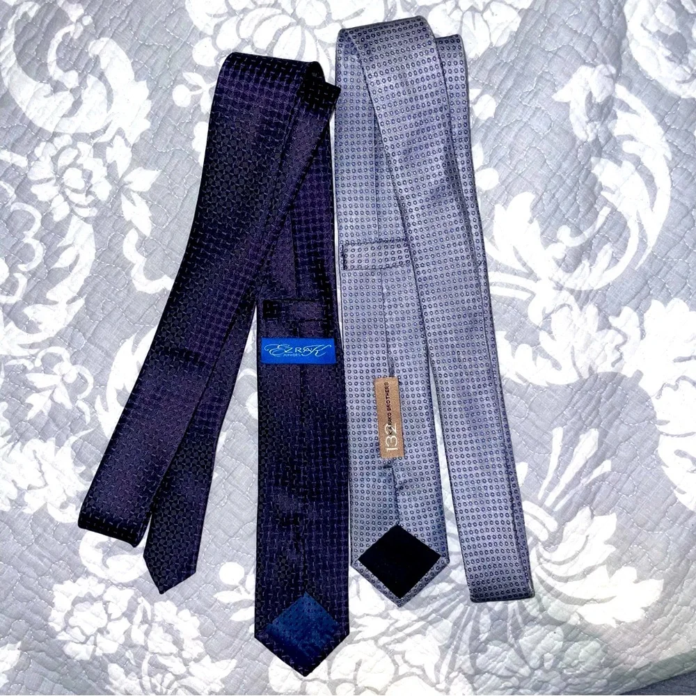 2 young men’s/boys neckties